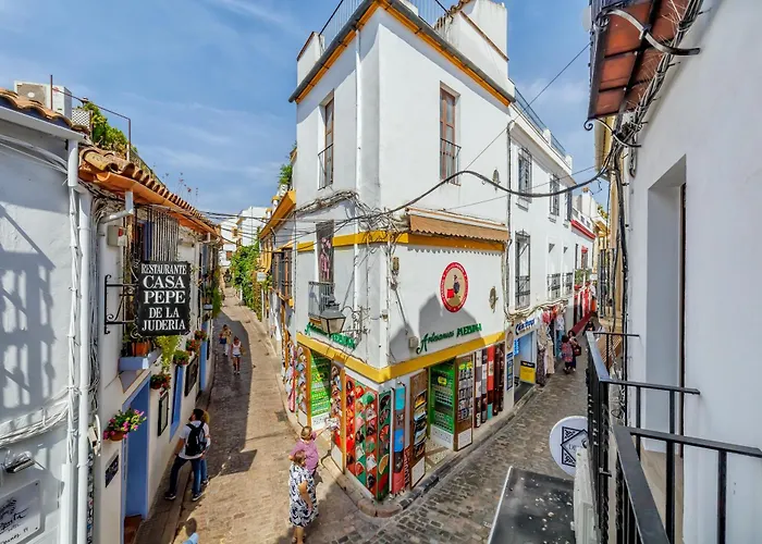 Deanes & Casco Historico